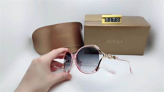 Gucci Sunglass A 011